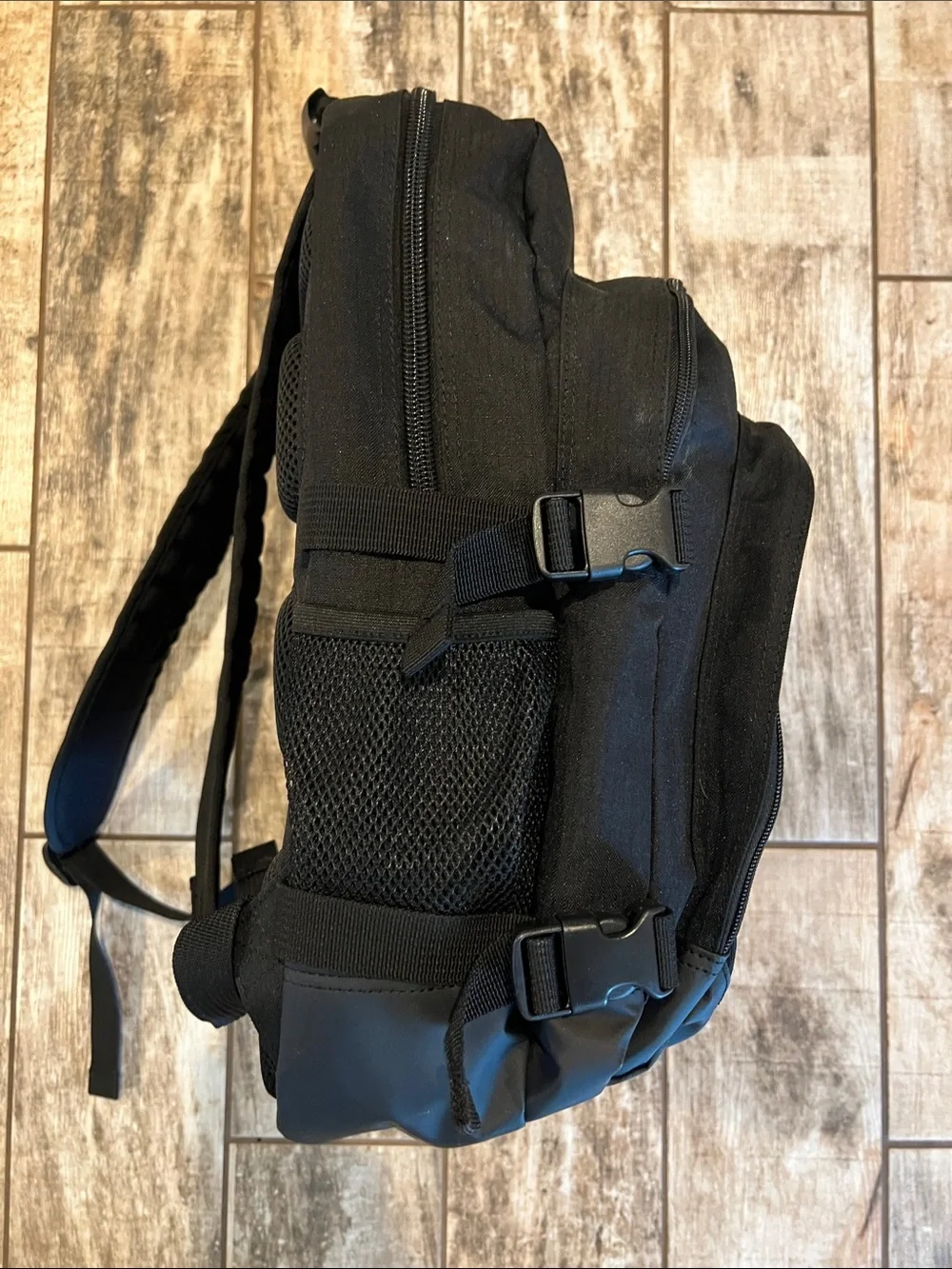 Black Men's Commuter Backpack
